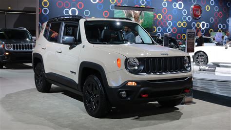 2017 Jeep Renegade Deserthawk Is Yet Another Special Edition Crossover