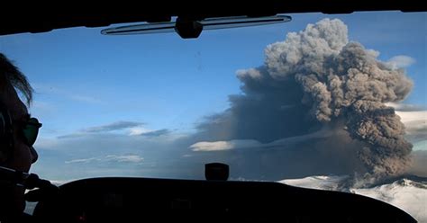 Why Volcanic Ash Is So Terrible For Airplanes Wired