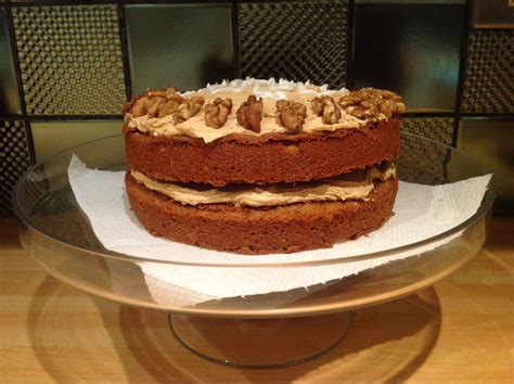Merry Berry S Coffee Walnut Cake Love It When Everything Goes Right