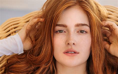 Jia Lissa Model Women Face Looking At Viewer Redhead Portrait 1080p Wallpaper