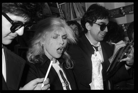 Blondiedebbie Harry And Chris Stein 2a3 And A4 Open Ended Unframed Pop Rock Photos