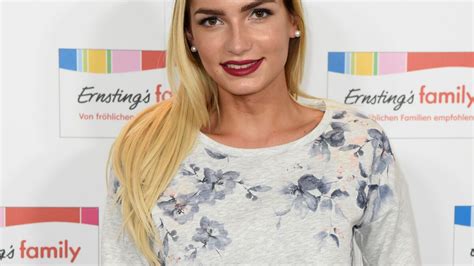 Giuliana Farfalla Alle Infos über Das Model