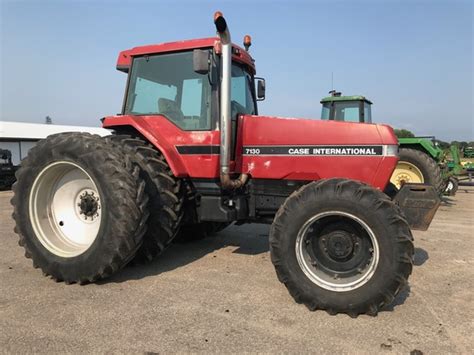 1990 Case Ih 7130 Tractores Para Cultivo En Hileras Serie 8000 7000