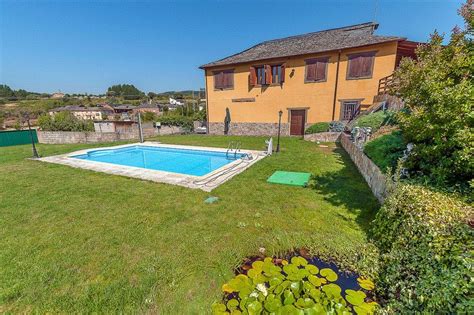 The 47 m2 apartment consists of a living room, bedroom, american kitchen, bathroom and balcony. Alquiler casa en San Juan de la Mata, Castilla y León con piscina común y acceso a internet - Niumba