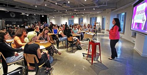 For Women Salary Negotiation Workshops Pay Off The Boston Globe