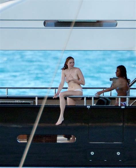 Lily Cole Topless Photos Thefappening