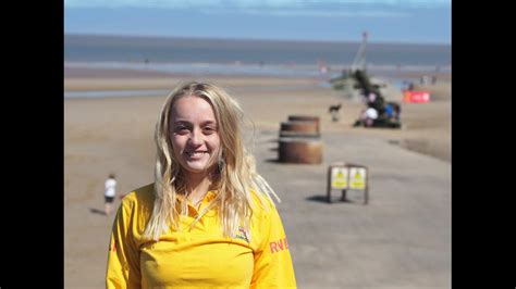 Rnli Mablethorpe Lifeguards Save 13 Year Old Girl Rnli