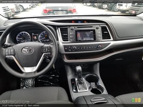 Black Interior Dashboard For The 2019 Toyota Highlander Le 129894598