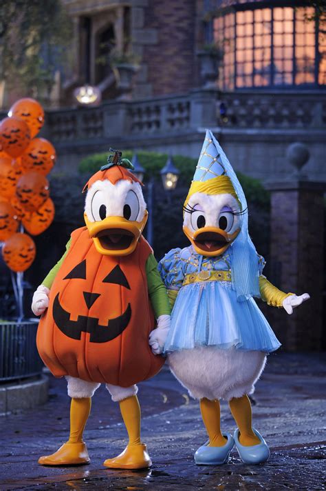 13 Reasons To Add Mickeys Not So Scary Halloween Party To Your List