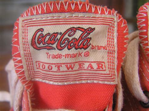 Originally marketed as a temperance drink and intended as a patent medicine. Hobi En Mat: Kasut coca cola kanak kanak