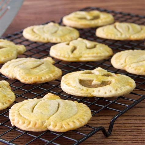 Pumpkin Pie Cookies Helloflavourca