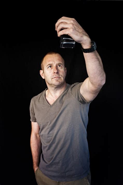 The son of a cargo vessel skipper, he was on stage for the first time in his life at the age of 15. Heino Ferch: Der Coolste auf dem Pausenhof - Gesellschaft ...
