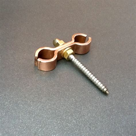 Copper Wall Pipe Brackets For 15mm Diameter Pipes