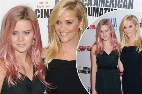 Reese Witherspoon And Daughter Ava Look Like Twins At Hollywood Event