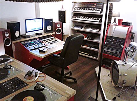 Studio | Recording studio home, Studio desk, Studio furniture