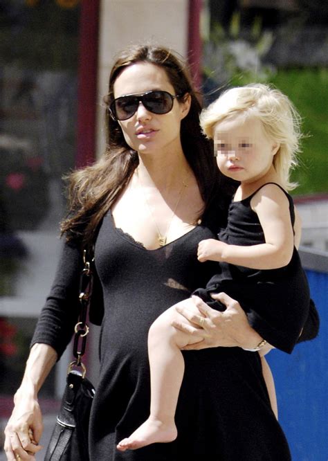 Angelina Jolie Il Nome Di Sua Figlia Shiloh Nouvel Nasconde Una Storia Drammatica