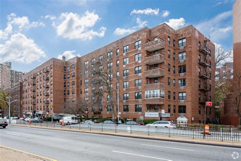 10230 Queens Blvd Forest Hills Ny 11375 Apartments At 10230 Queens