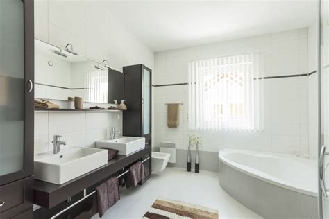 Master kitchens and bathrooms brings a distinctive sense of luxury and opulence to any kitchen, bathroom or laundry renovation. Bathroom Renovations Wellington Bathroom Repairs WLG