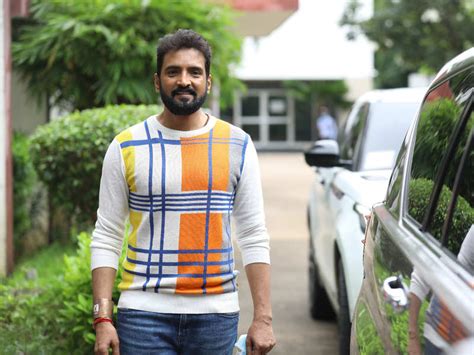 Esplora tutte le pubblicazioni di harris jayaraj su discogs. Santhanam's next to be shot in live locations during the ...