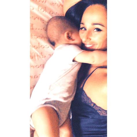 Veja mais ideias sobre rita pereira, pereira, famosas portuguesas. Há um objeto que está sempre com o filho de Rita Pereira ...
