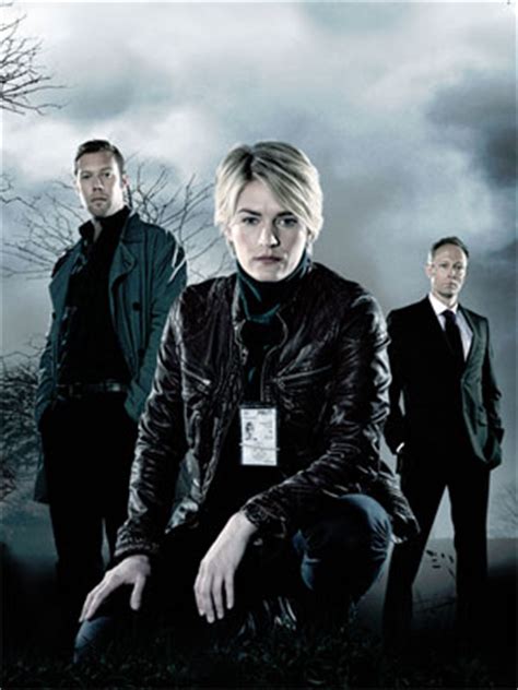 Follows katrine jensen (laura bach) on her search for a serial killer after human remains are found in the woods. Den som dræber / Those Who Kill - TV-Serie 2011 ...