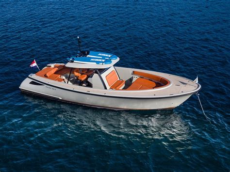 Vind nieuwe of tweedehands boten te koop in uw regio en over de hele wereld op yachtworld. Wajer 38S - Boat Rental & Hire Ibiza | Bluemarine Yacht ...