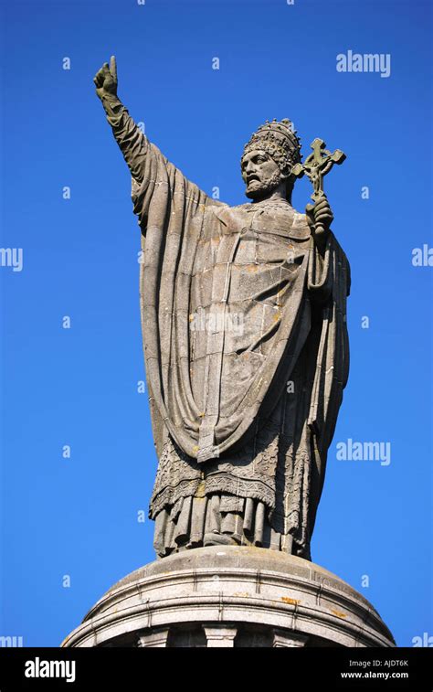 Statue Of Pope Urban Ii Chatillon Sur Marne Marne Champagne Ardenne