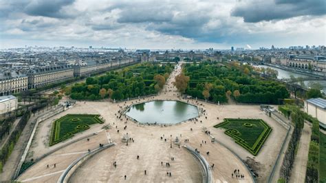 Le Jardin Des Tuileries Musée De Sculptures à Ciel Ouvert Léléphant