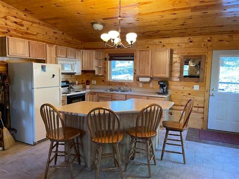 Twin Springs Cabin Private Hot Tub Cabins For Rent In Deadwood South Dakota United States