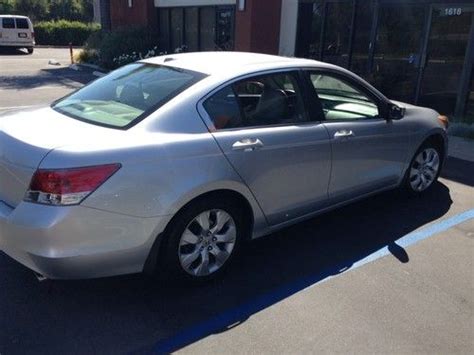 Buy Used 2008 Honda Accord Ex L Sedan 4 Door 24l Silver Low Miles In