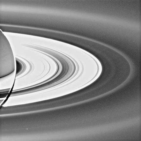25 Of The Most Incredible Images From The Cassini Spacecraft