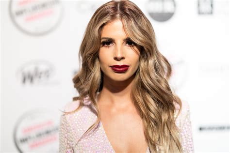 Laura Lee Apologizes For Racist Tweets As Gabriel Zamora Cut Ties With