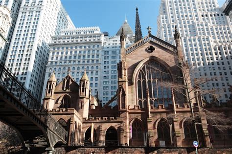 Trinity Church Take New York Tours
