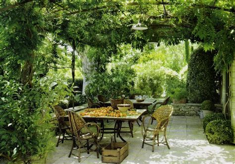 An Italian Patio For An Italian Themed Garden Ideas For