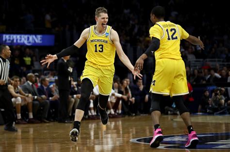 Michigan Vs Loyola Chicago How Wolverines Can Win At The Final Four