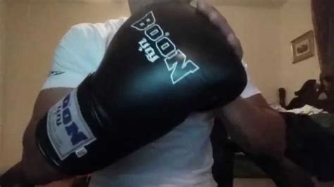 16 Oz Boon Boxing Glove Review Youtube