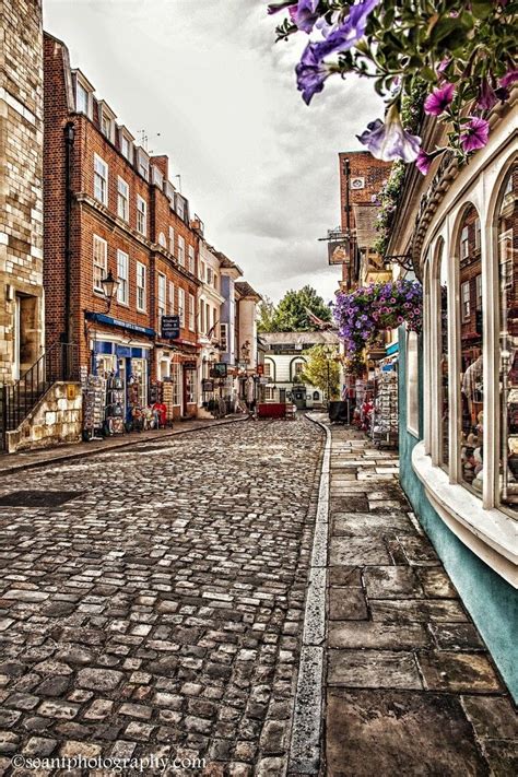 Historic buildings in windsor, england. Street in Windsor, England | Holidays in england, Visiting ...