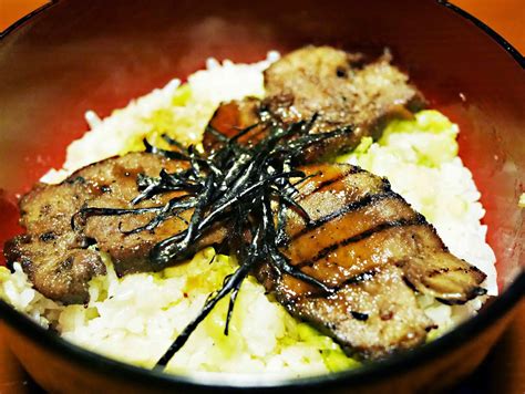 Tempat makan enak satu ini menyediakan kuliner berupa sup ikan yang memiliki rasa sangat nikmat. Jalan ke Little Tokyo Sambil Nyobain 7 Tempat Makan Ala ...
