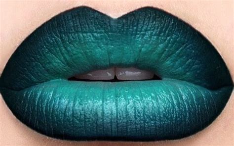 Green And Black Liner Green Lipstick Makeup Hacks Lipstick Ombre Lipstick