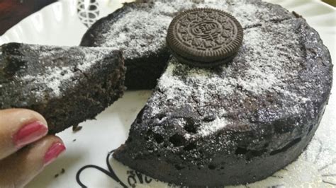 This is my first recipe using oreo biscuits. Christmas Special - Eggless Oreo Cake in Microwave in 5 ...