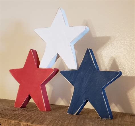 Set Of 3 Wooden Red White And Blue Stars Wooden Decor Etsy