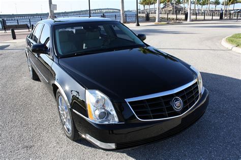 2011 Cadillac DTS - Pictures - CarGurus