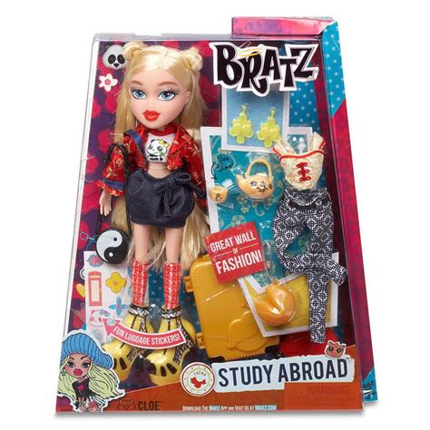 All bratz doll shoes snap on and off with the feet inside, which eliminates the difficulty of slipping tiny shoes over tiny feet and makes it easier to keep track of these great accessories. Bratz Study Abroad Doll Cloe to China Includes all ...