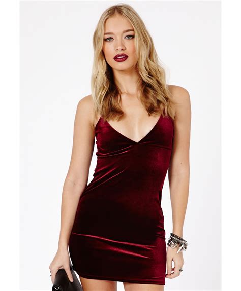 Lyst Missguided Smaria Velvet Strappy Mini Dress In Burgundy In Red