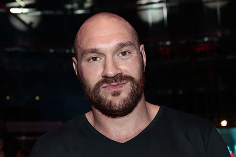 Tyson Fury Says He Was Dropped 3 Times In Training By An Lhw Then