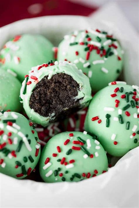 20 Easy Christmas Truffles For The Holidays Juelzjohn