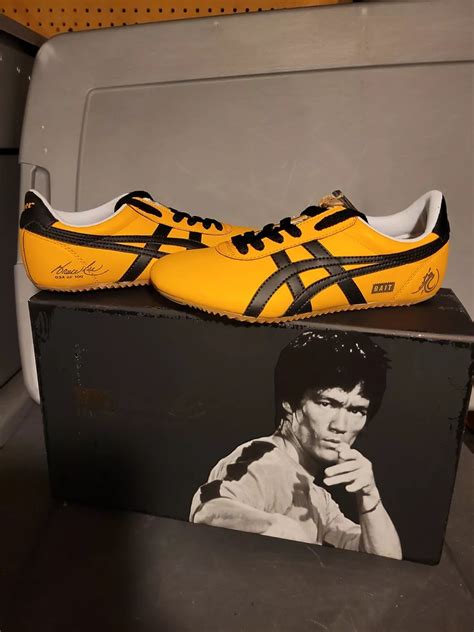 Share More Than 142 Bruce Lee Yellow Jumpsuit Shoes Best Tnbvietnam
