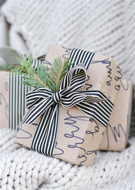 15 Of The Most Beautiful Ways To Wrap A Christmas T Making It In