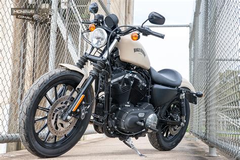 One things that harley's have in spades is style. Harley-Davidson XL883N Iron 883 Tested