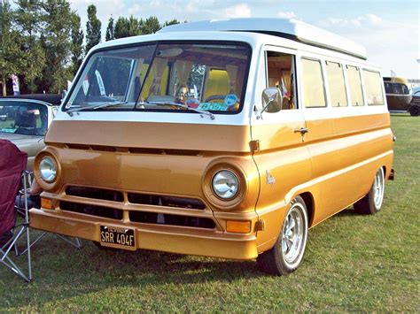 497 Dodge A108 Camper Van 1968 Dodge A108 1967 70 Engi Flickr